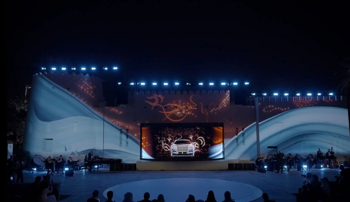 Video Mapping and Hologram Show